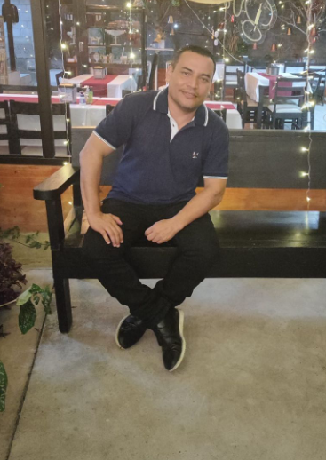 <em>Alfredo Cifuentes</em>